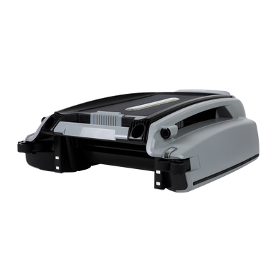 Betta SE Plus - Solar-Powered Robotic Pool Skimmer (Used)